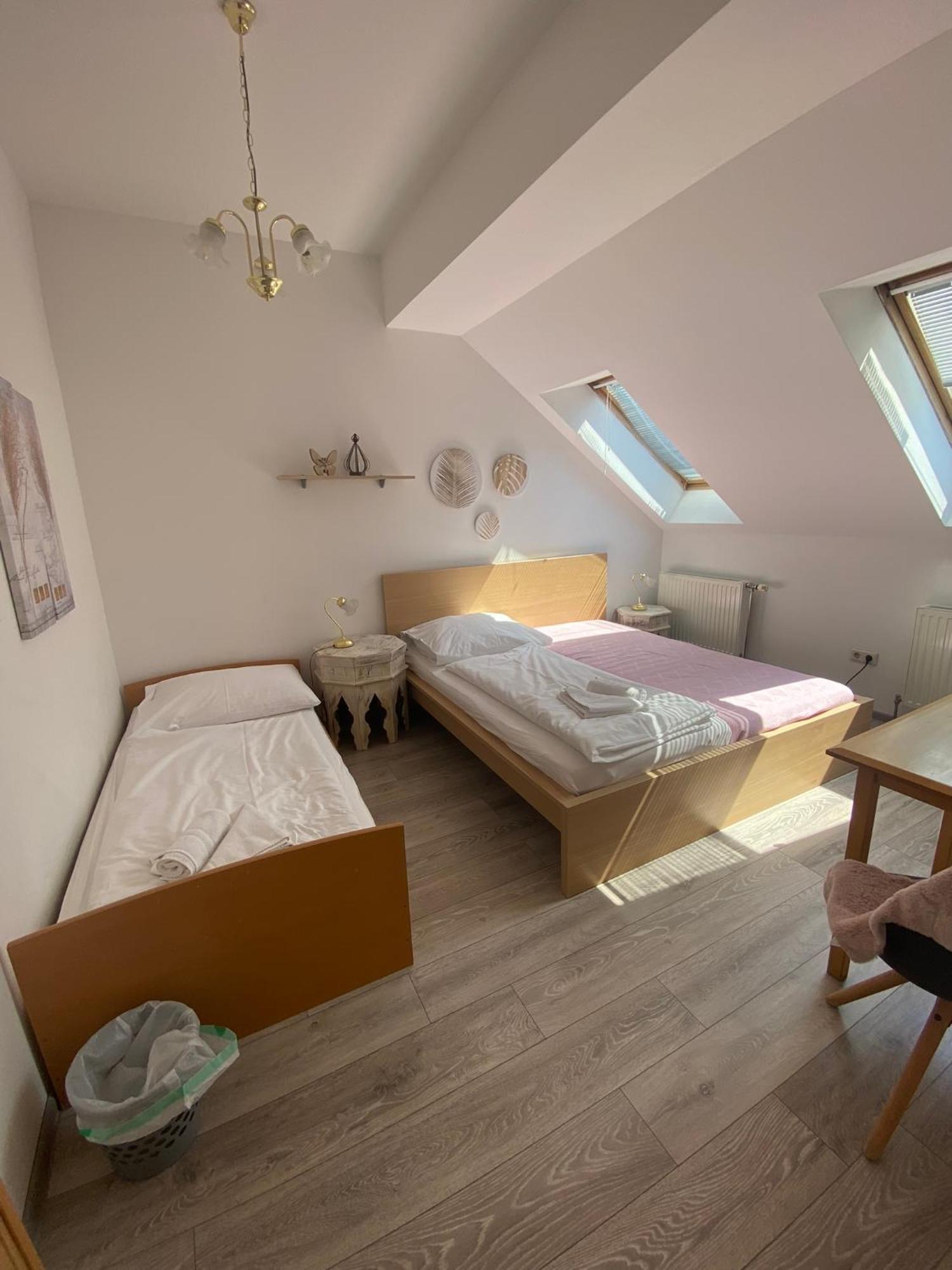 Pension Lizzi Viena Exterior foto